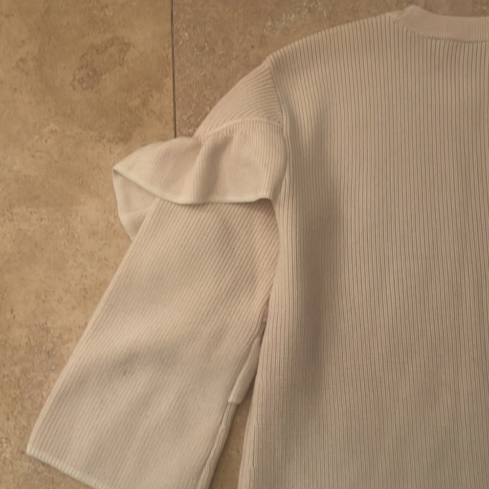 Tory Burch Ashley Ruffled Bell Sleeves Pullover Cream Sweater Size XS - Picture 11 of 13